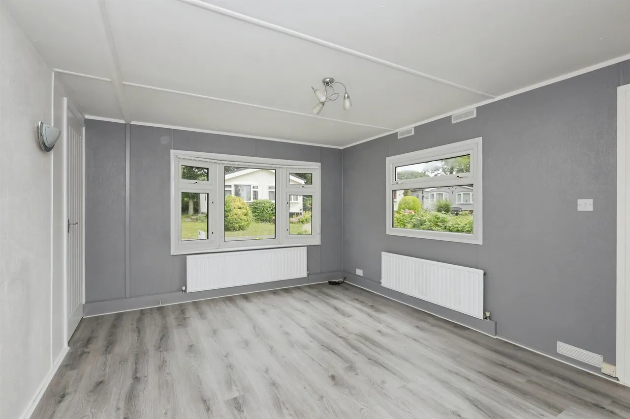 Deanland Wood Park, Golden Cross, Hailsham, photo 5