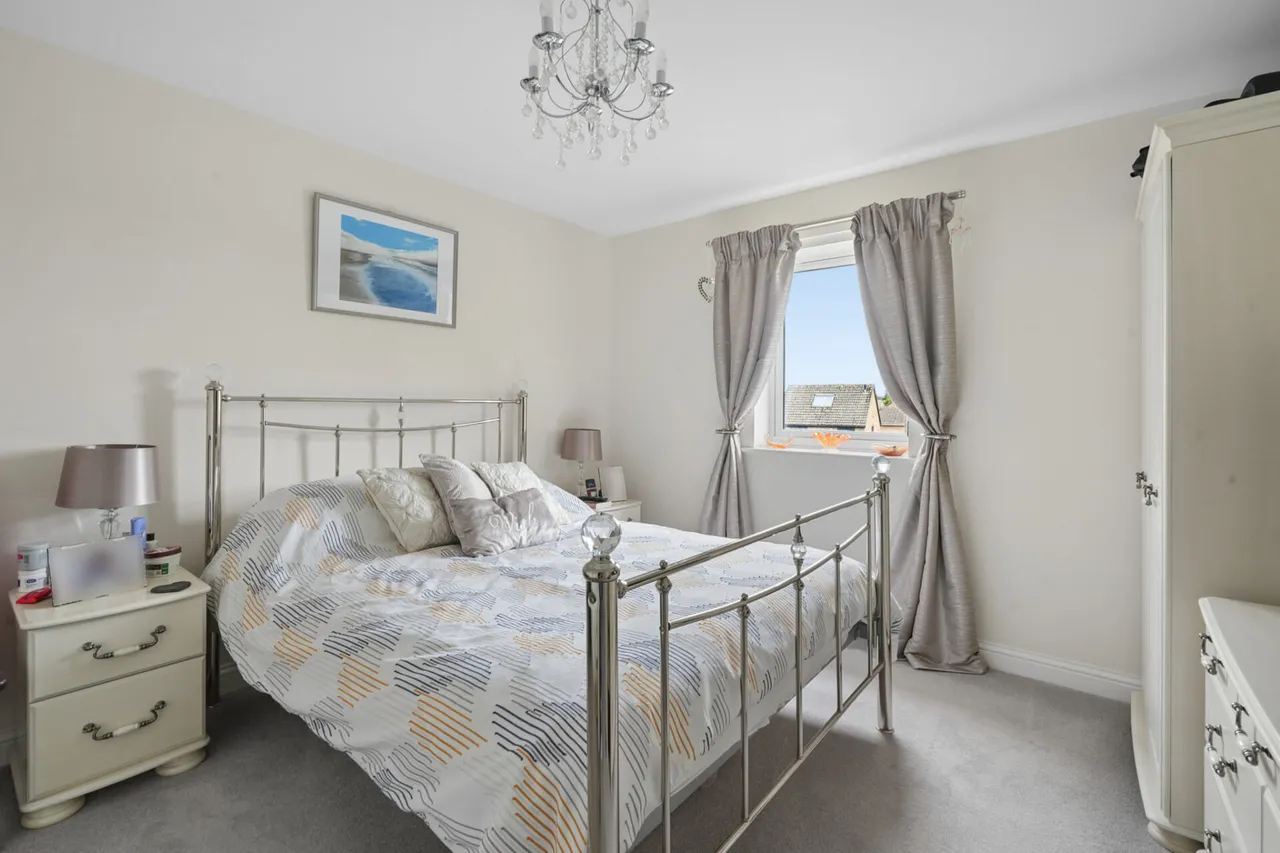 Guild Close, Witney, OX28, photo 4