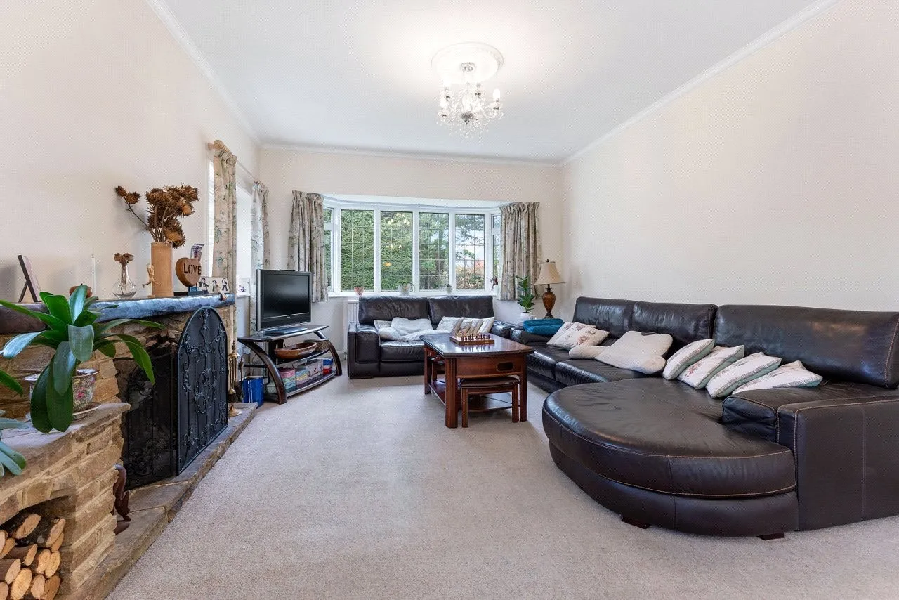 Firs Road, Kenley, CR8, photo 13