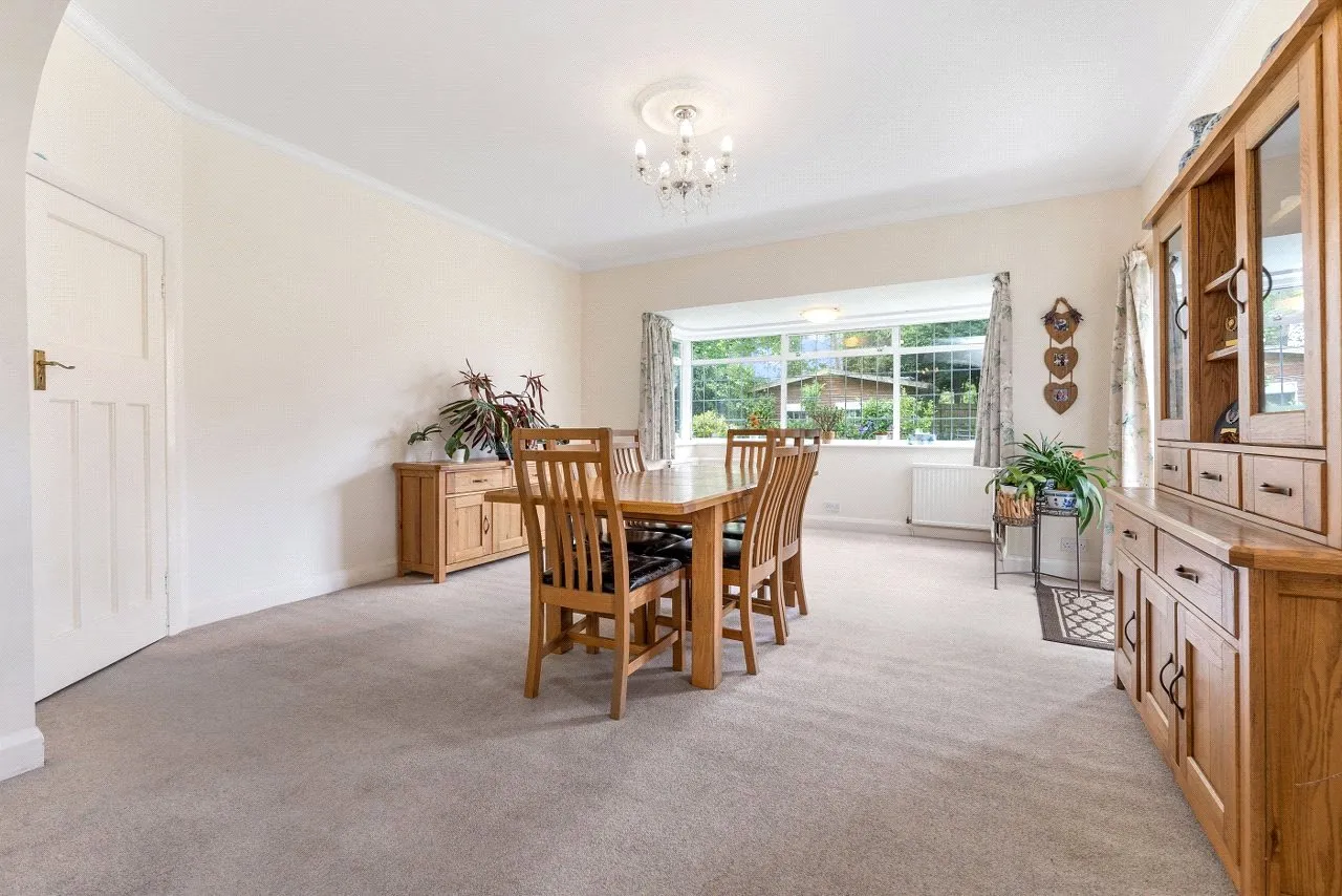 Firs Road, Kenley, CR8, photo 15