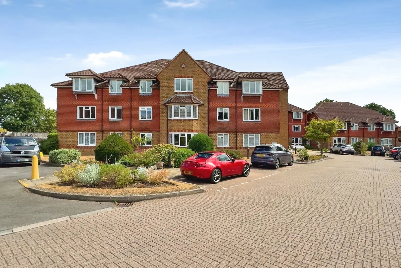 Summers Road, Godalming, GU7, photo 9