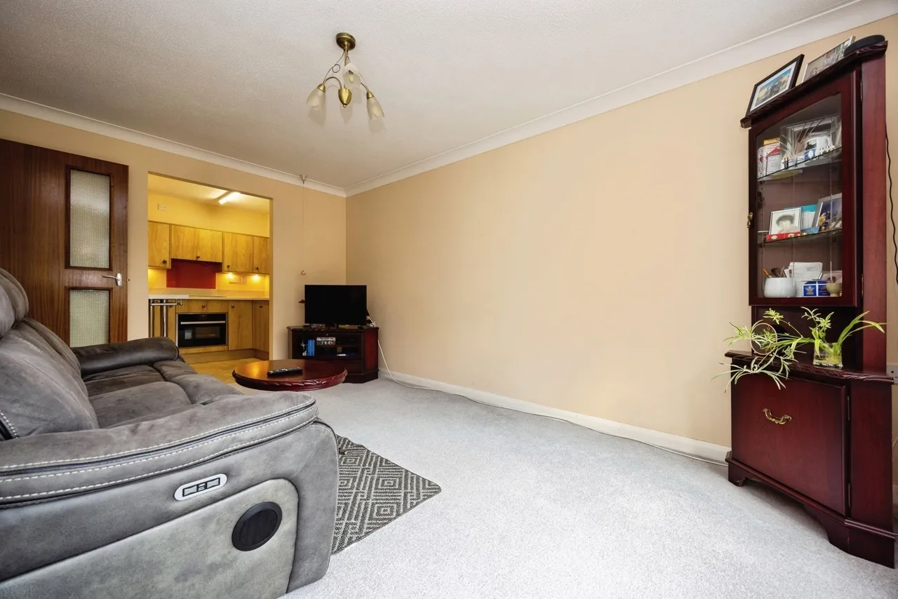 1 bed flat for sale, Summers Road, Godalming, GU7