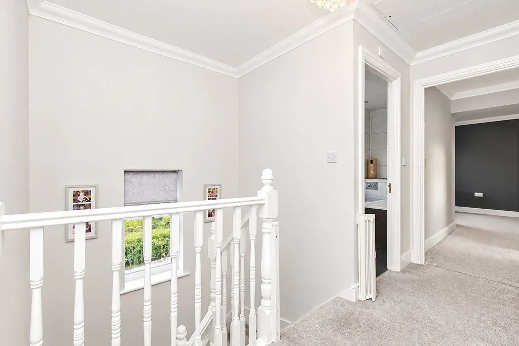 Tamarisk Way, Weston Turville, HP22, photo 12