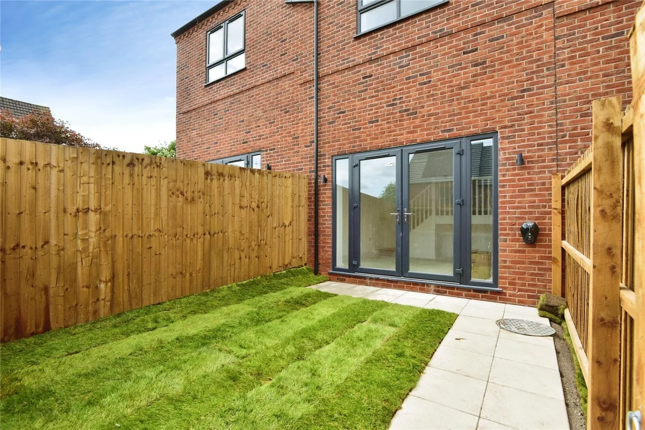 Chapel Street, Talke, Stoke-on-Trent, Staffordshire, ST7, photo 15