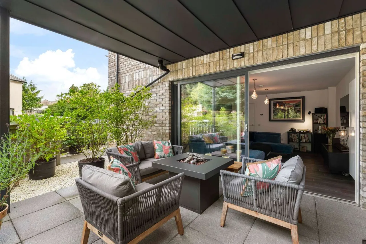 Groathill Road South, Craigleith, Edinburgh, Midlothian, EH4 2LS, photo 3