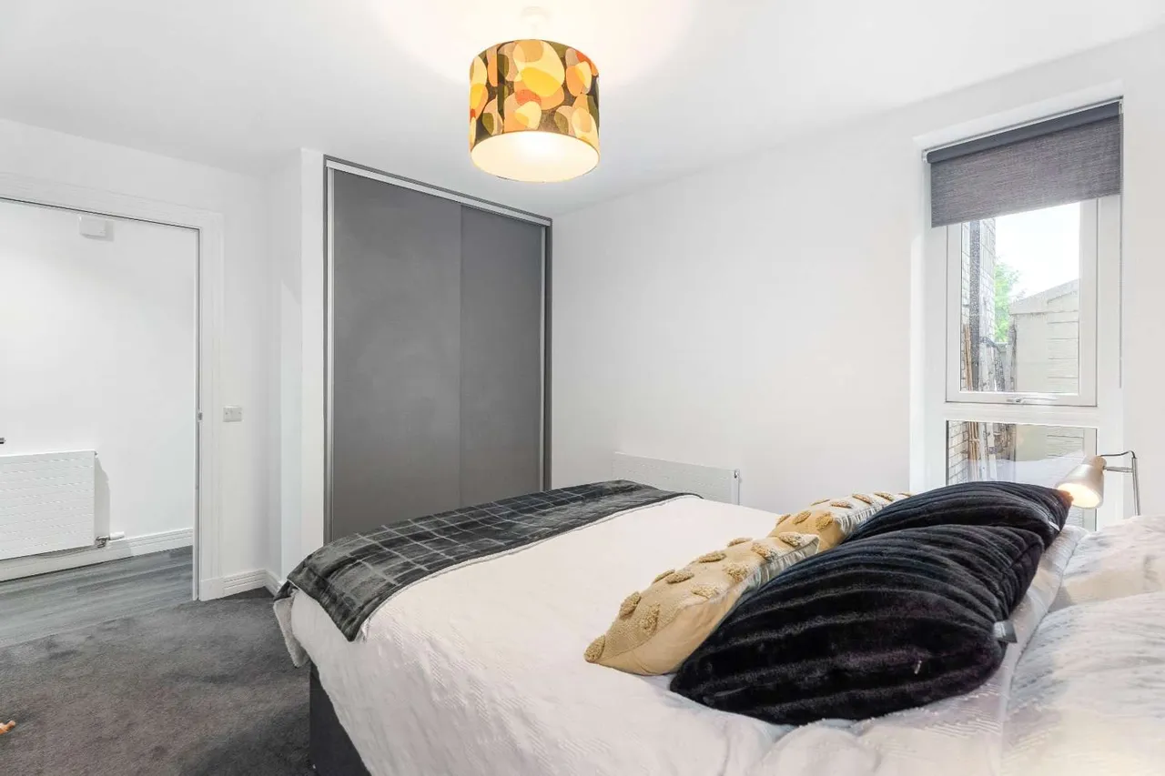 Groathill Road South, Craigleith, Edinburgh, Midlothian, EH4 2LS, photo 12