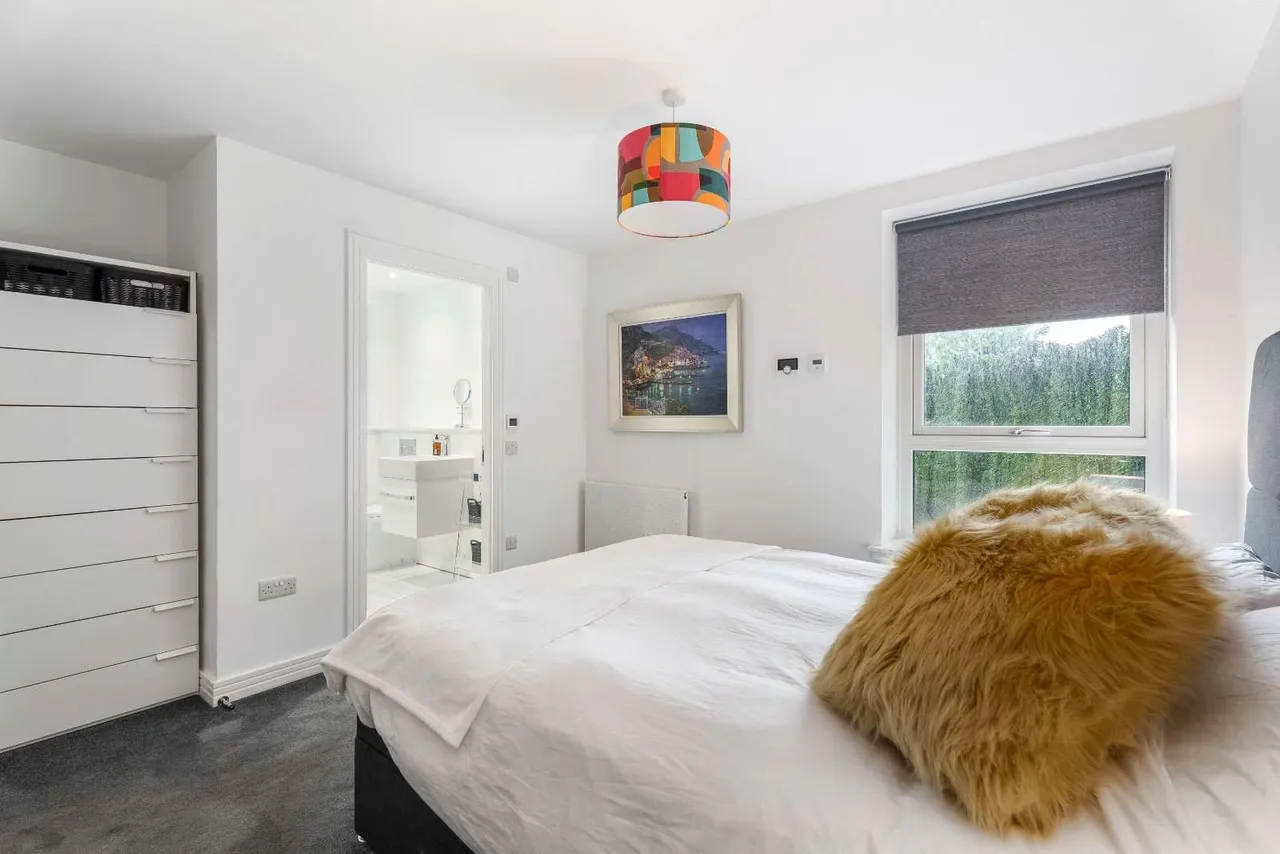 Groathill Road South, Craigleith, Edinburgh, Midlothian, EH4 2LS, photo 9