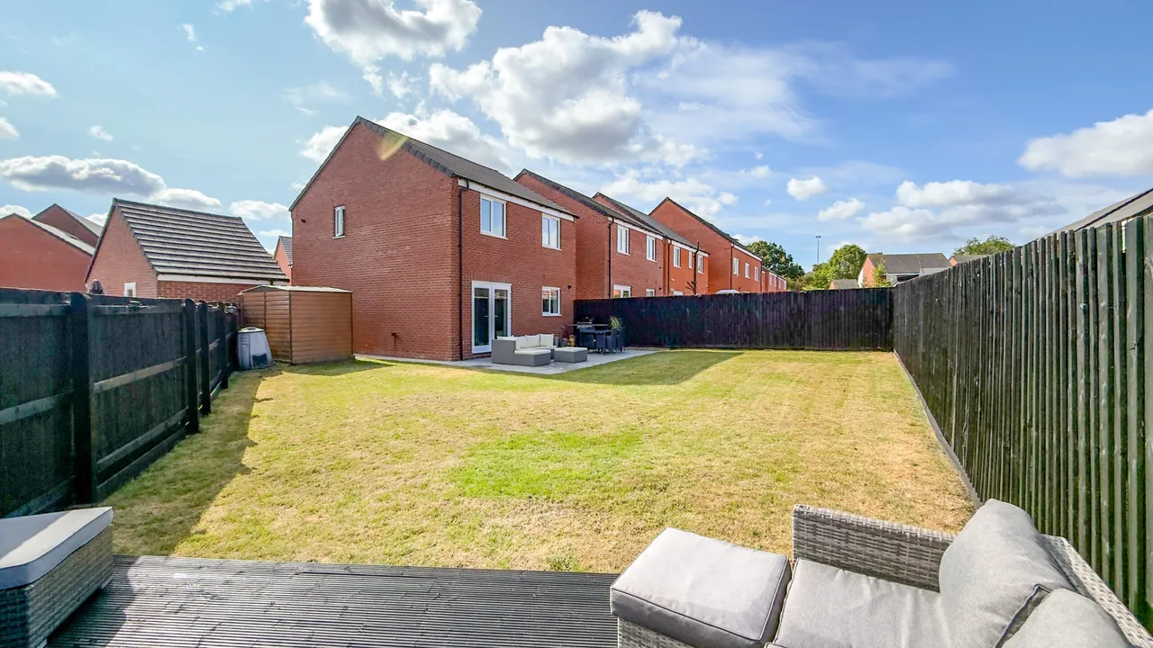 Chaffinch Drive, Shepshed, Loughborough, Loughborough, LE12 9FZ, photo 2