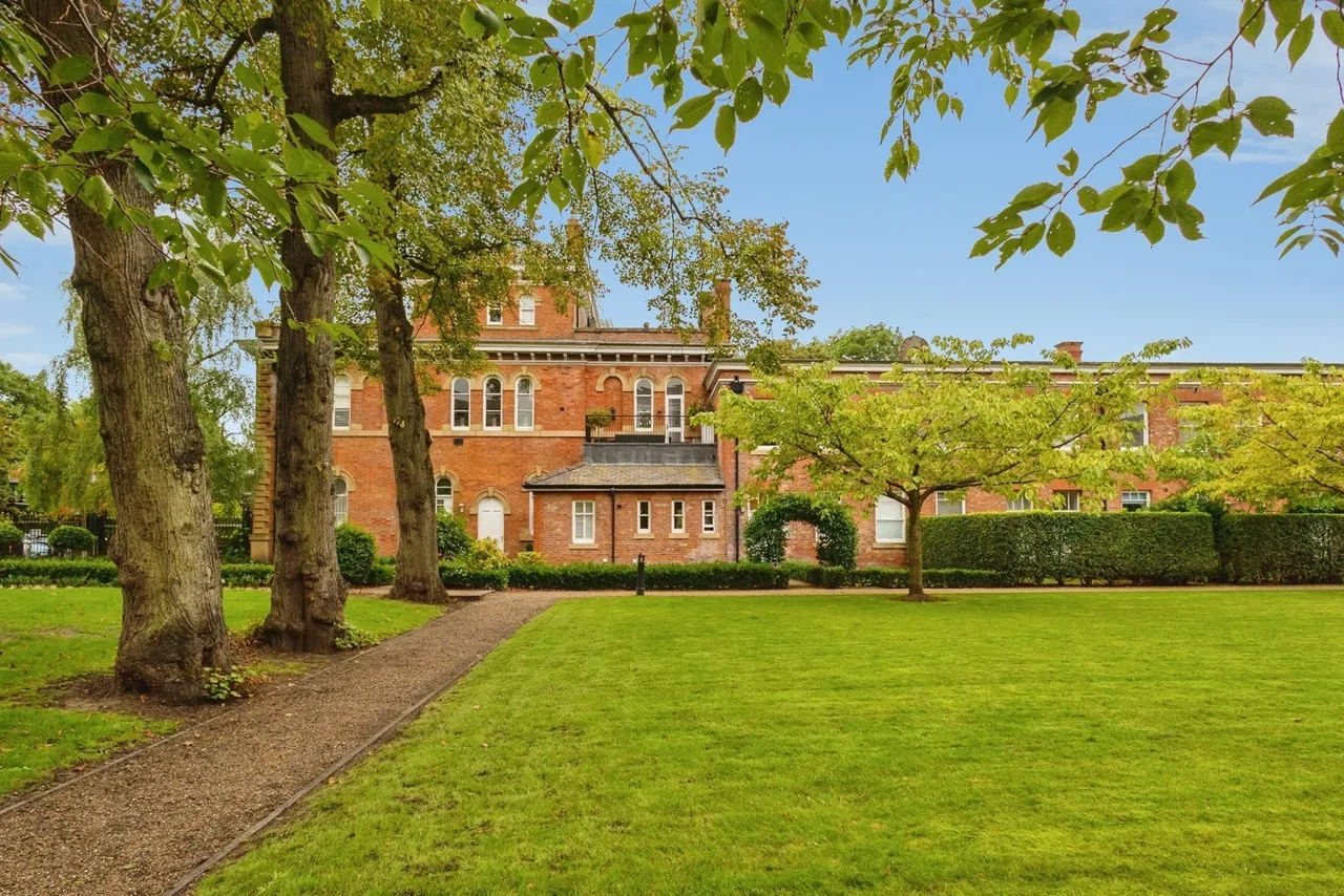 Houseman Crescent, Didsbury, M20, photo 23