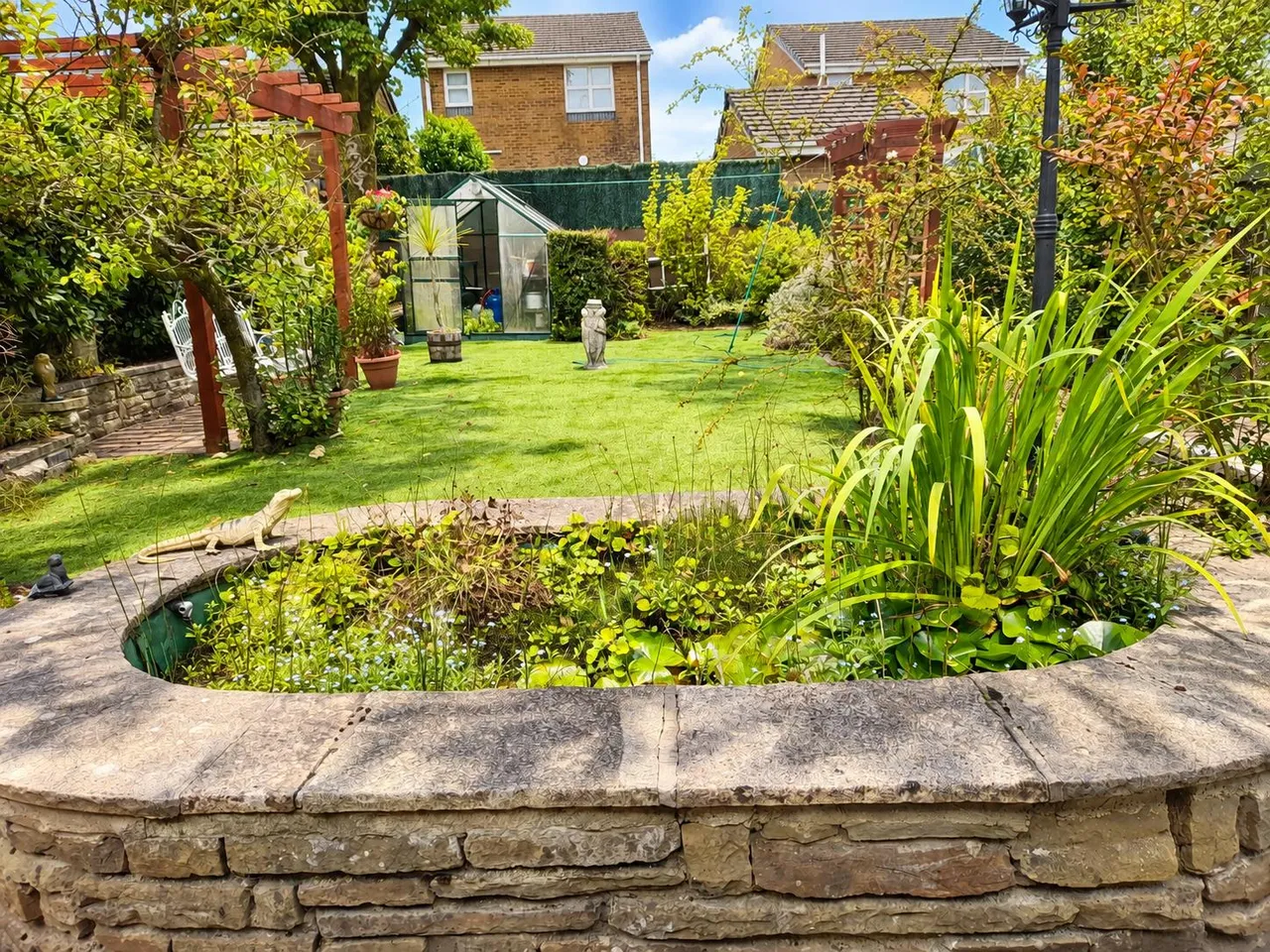 Heald Lane, Weir, OL13, photo 21