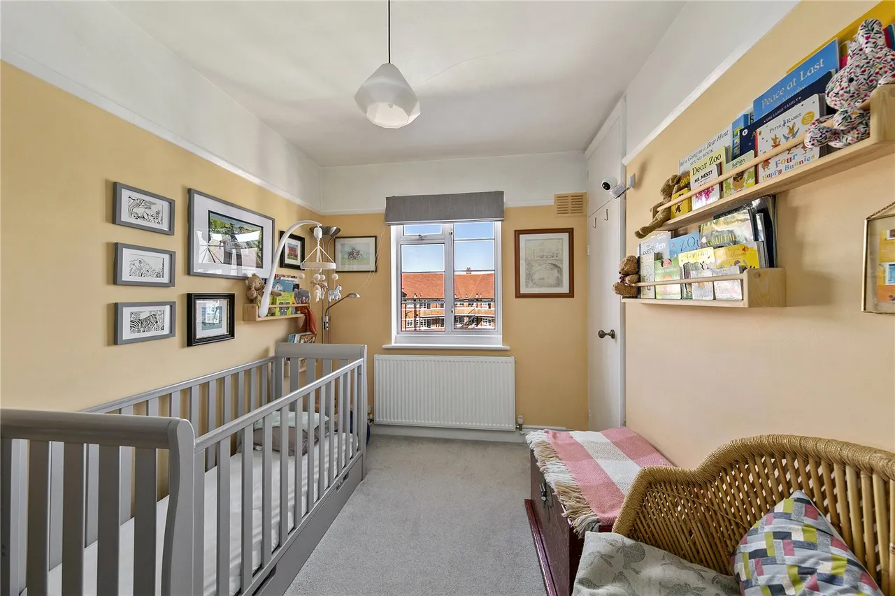Upper Richmond Road West, SW14, photo 9
