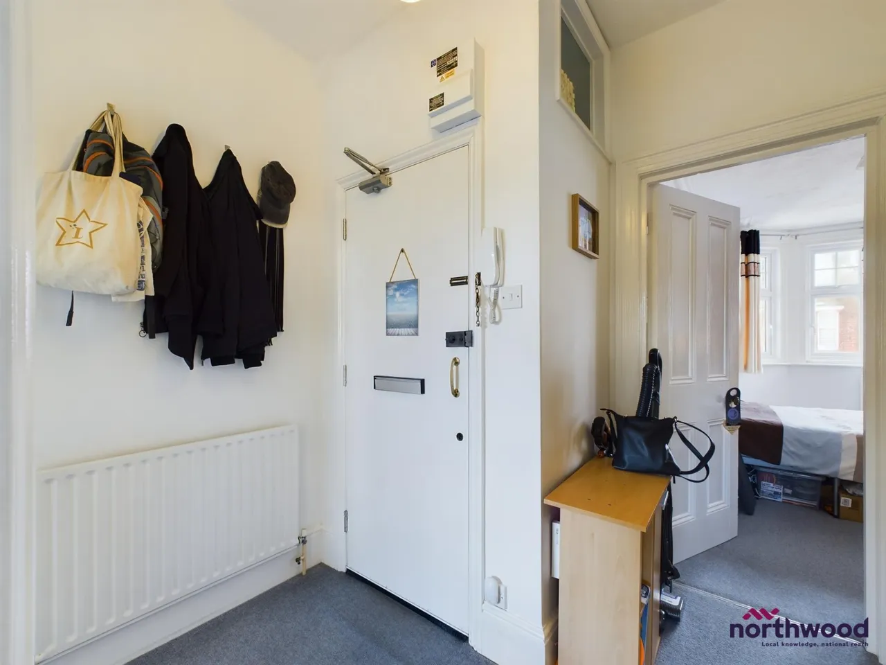 South Cliff Avenue, Lower Meads, BN20, photo 11