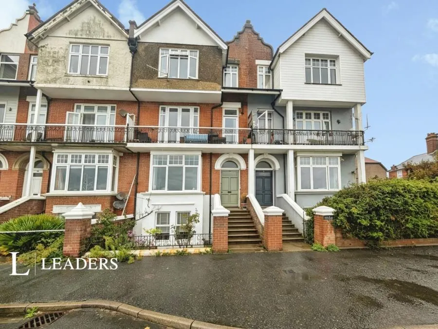 1 bed flat for sale, South Terrace, Littlehampton, BN17
