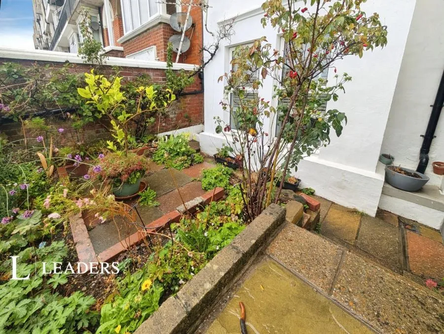 South Terrace, Littlehampton, BN17, photo 10