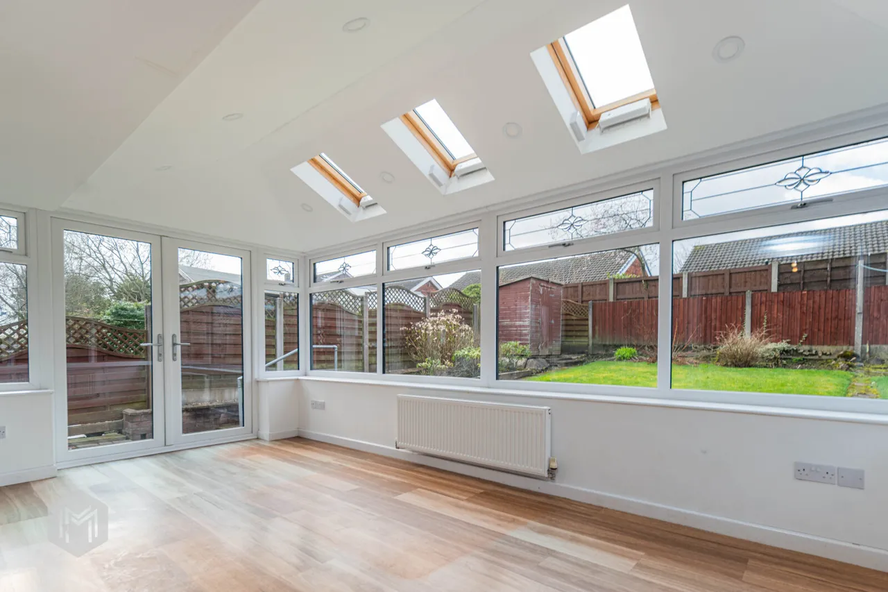 Longsight Road, Greenmount, Bury, BL8 4DB, photo 7