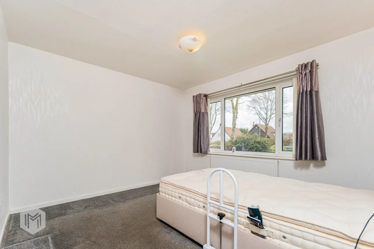 Longsight Road, Greenmount, Bury, BL8 4DB, photo 15