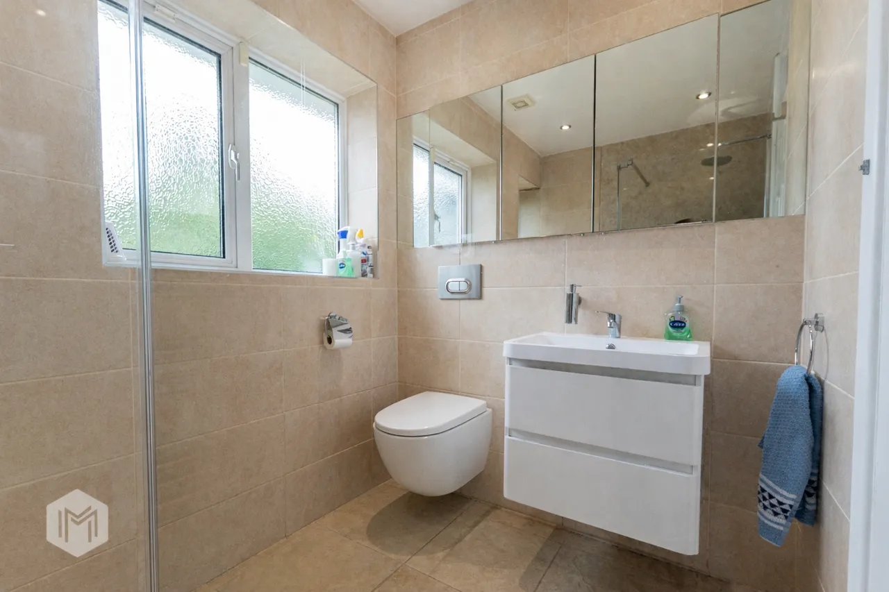 Longsight Road, Greenmount, Bury, BL8 4DB, photo 10