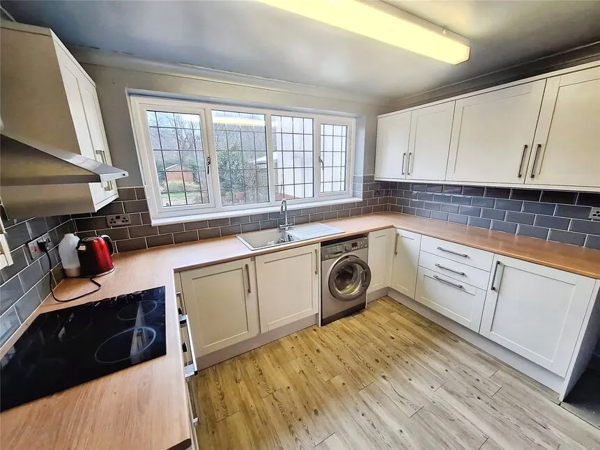 Kingsbridge Road, Nuneaton, CV10, photo 4