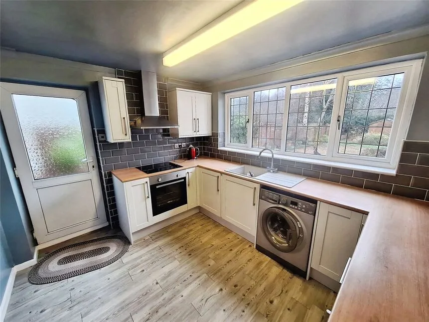 Kingsbridge Road, Nuneaton, CV10, photo 9