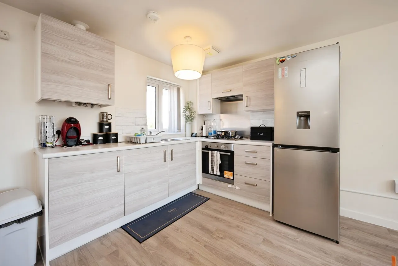 Willow Road, Bedford, Bedfordshire, MK42, photo 2