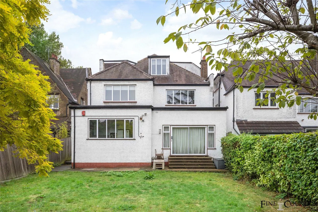 St. Gabriels Road, London, photo 17