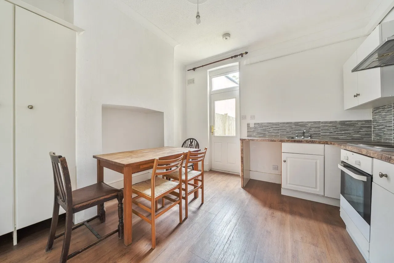 Brownhill Road, Catford, London, SE6, photo 4