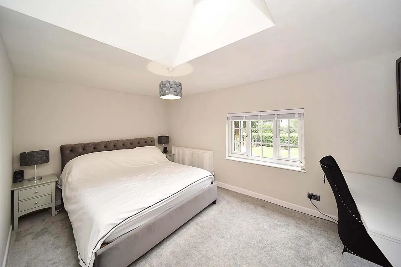 Bridgegreen House, New Road, Prestbury, photo 7