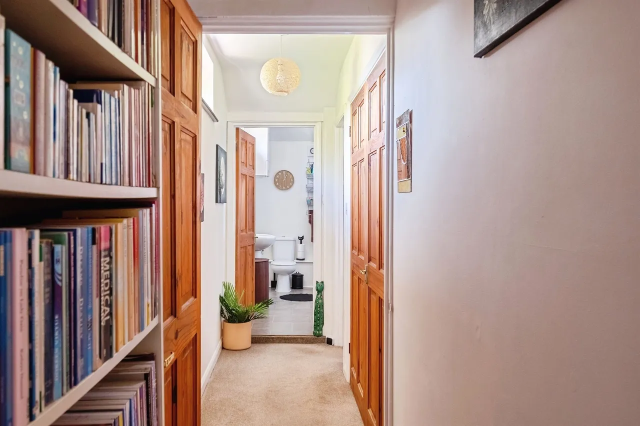 High Street, Box, SN13, photo 7