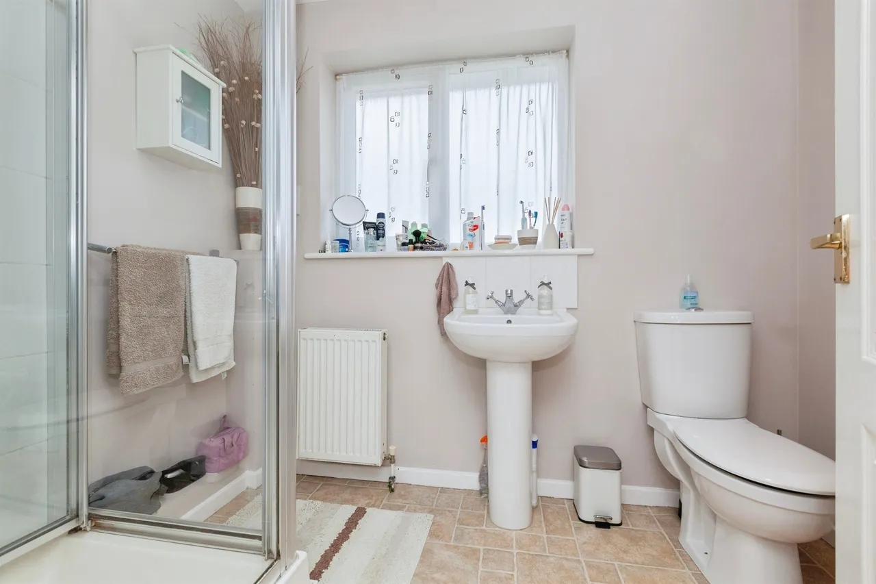 Field Close, Littlethorpe, LE19, photo 14
