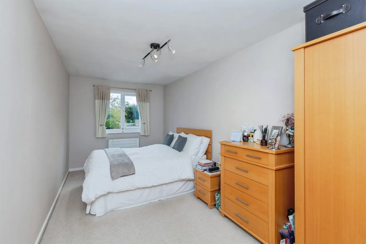 Field Close, Littlethorpe, LE19, photo 12