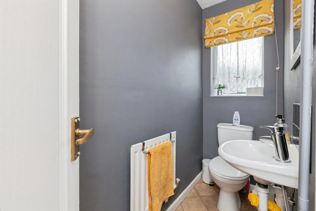 Field Close, Littlethorpe, LE19, photo 11