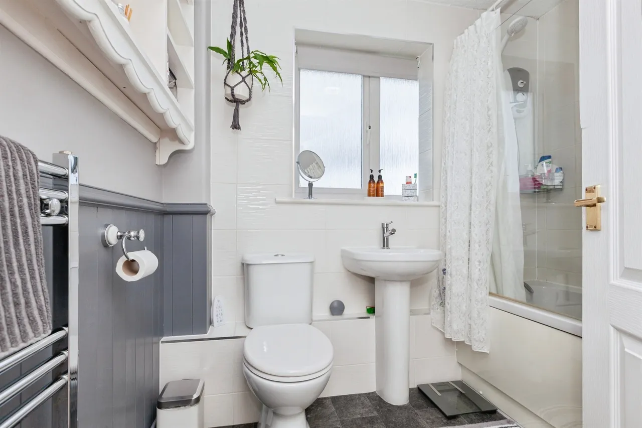 Field Close, Littlethorpe, LE19, photo 19