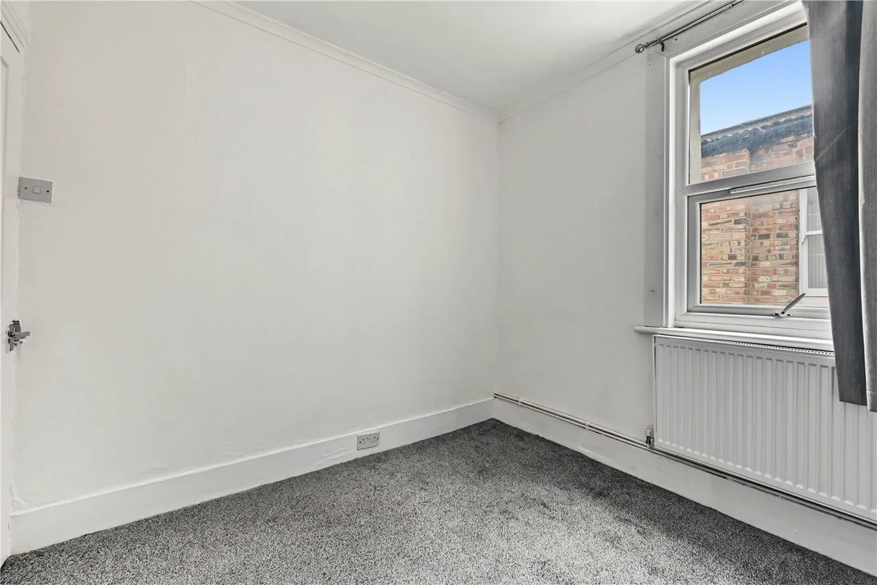 Deacon Road, London, NW2, photo 11