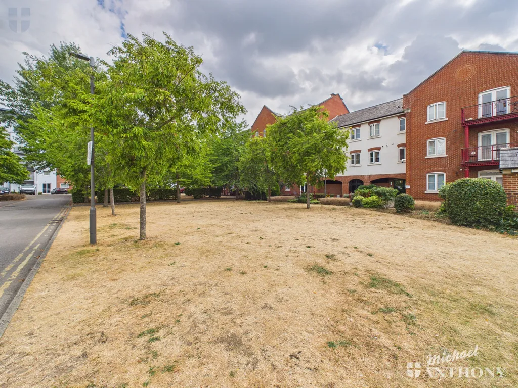 , Stanton House, Aylesbury, Coxhill Way, HP21 8FW, photo 14