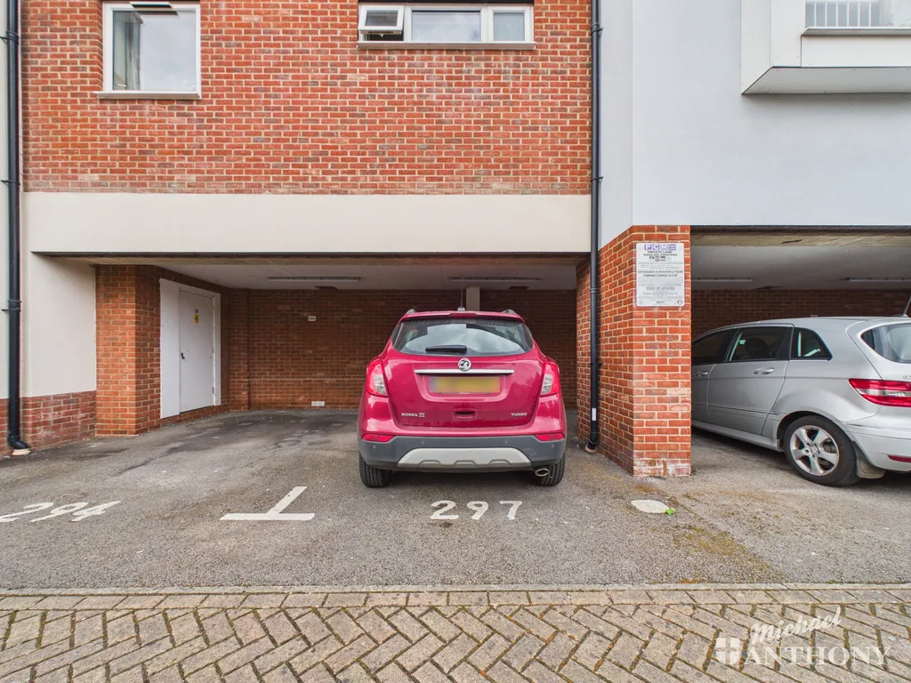 , Stanton House, Aylesbury, Coxhill Way, HP21 8FW, photo 12