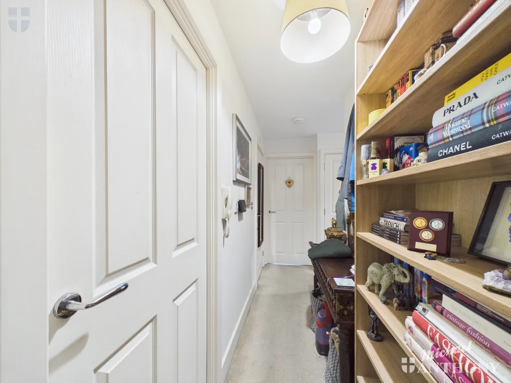 , Stanton House, Aylesbury, Coxhill Way, HP21 8FW, photo 11