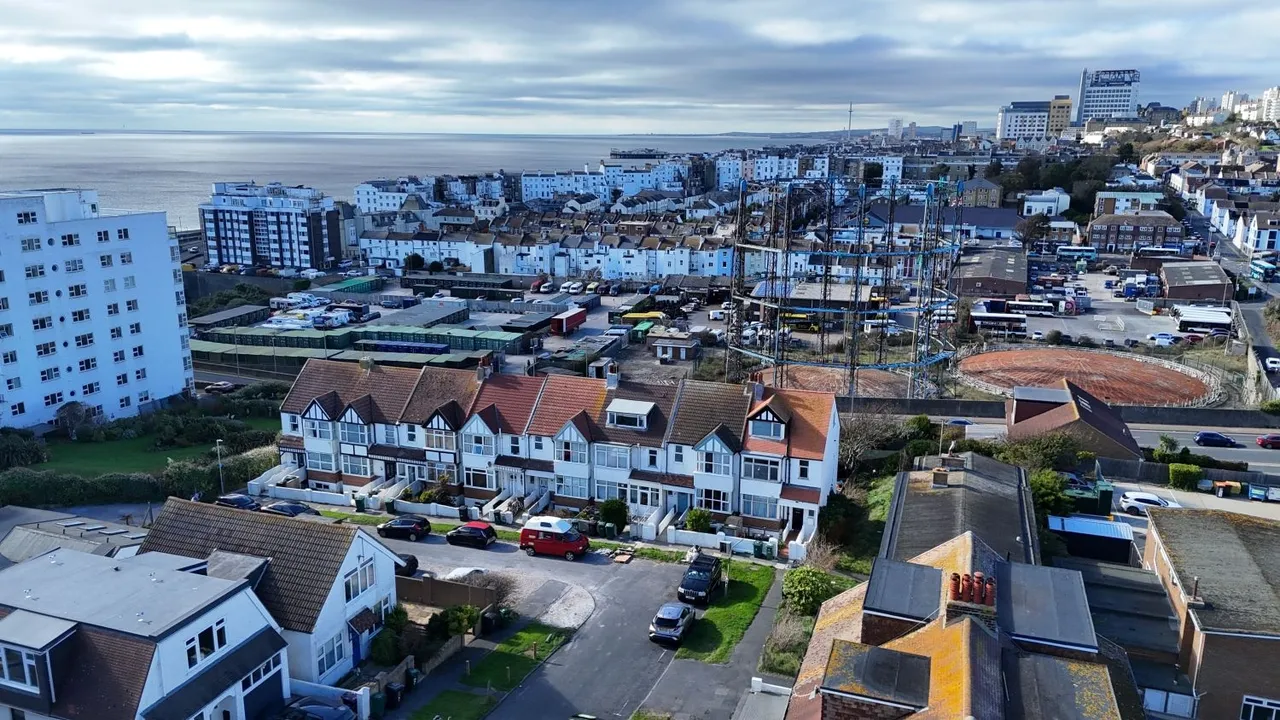 Cliff Road, Brighton, BN2, photo 13