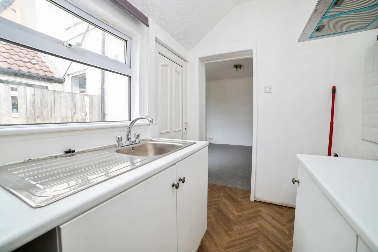 Bowling Street, Mansfield, Nottinghamshire, NG18, photo 8