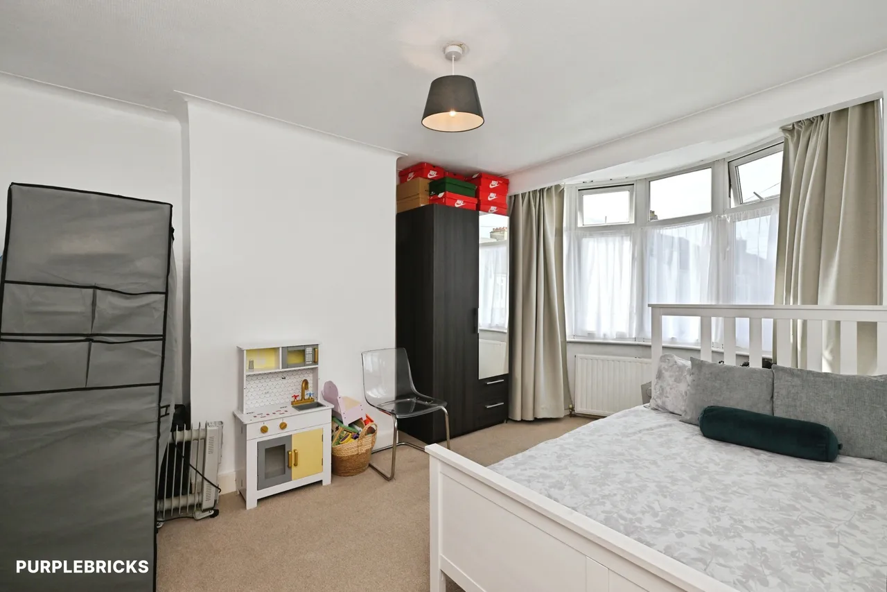 Lonsdale Avenue, Romford, RM7, photo 35