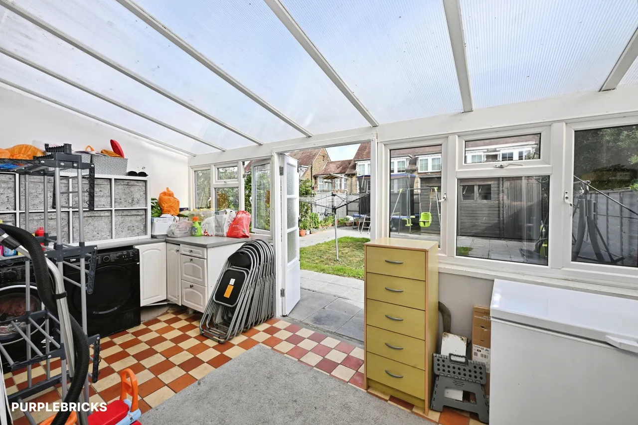 Lonsdale Avenue, Romford, RM7, photo 9