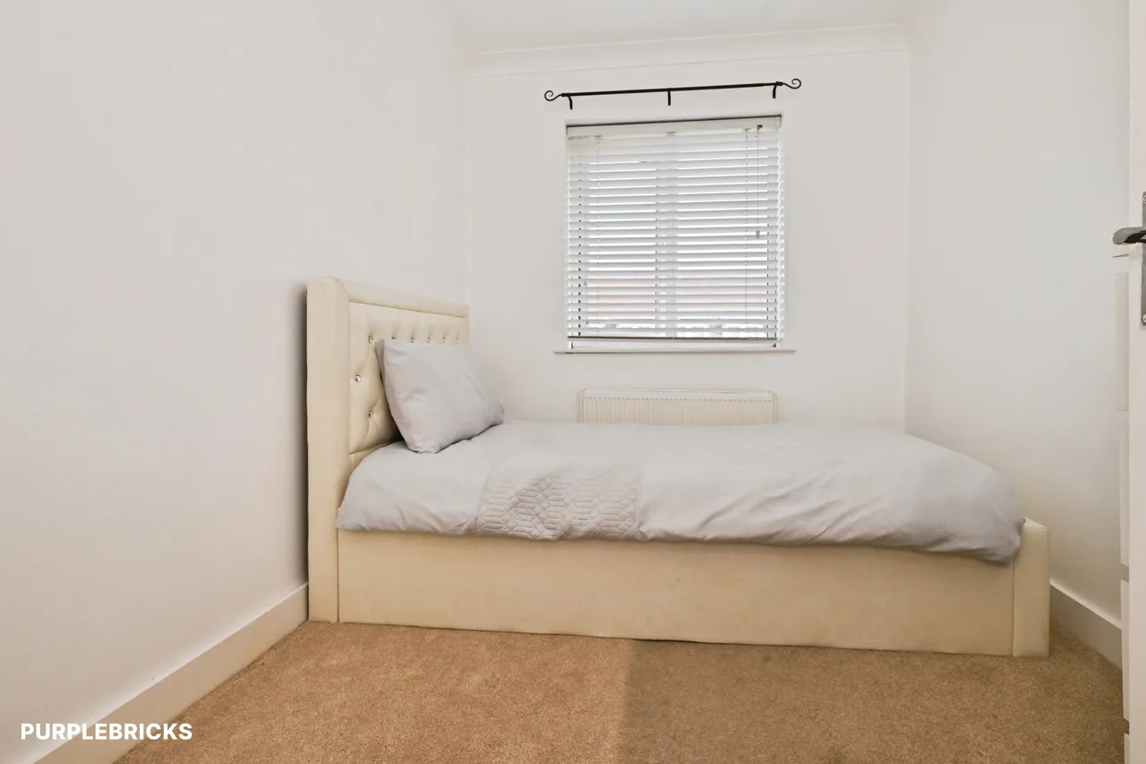 Lonsdale Avenue, Romford, RM7, photo 20