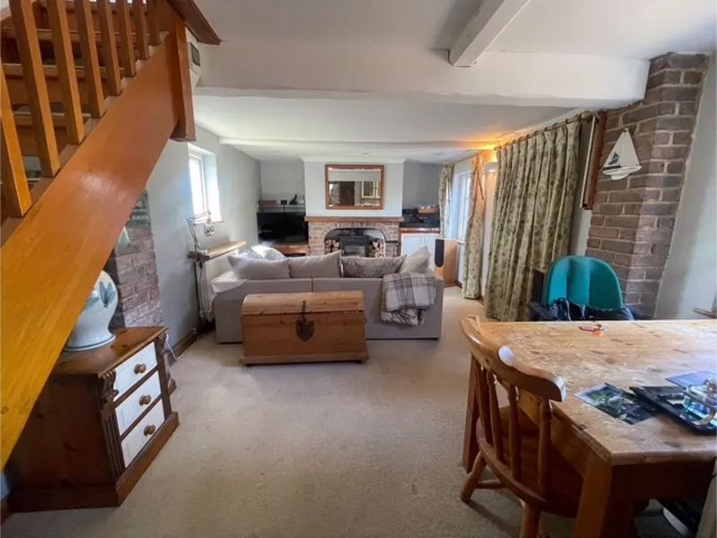 Hedsor Road, Bourne End SL8 5ES, photo 2