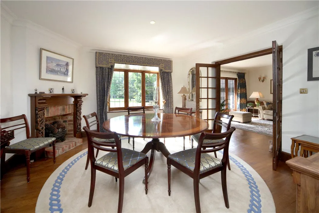 Egham, Surrey, TW20 0XY, photo 12