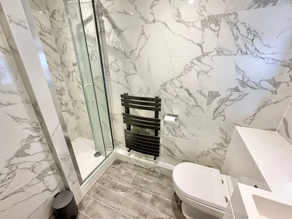 Mytchett, Camberley, photo 14
