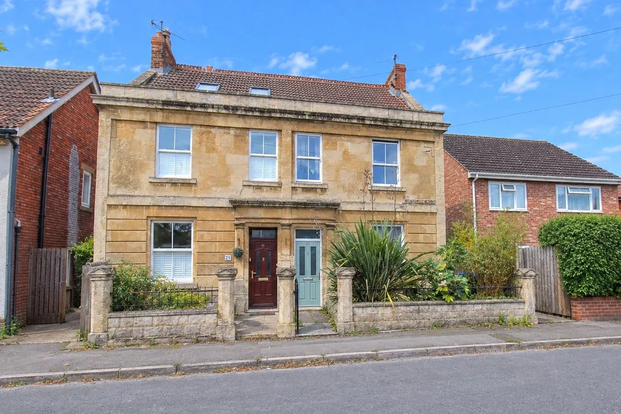 Trowbridge, Wiltshire, photo 21