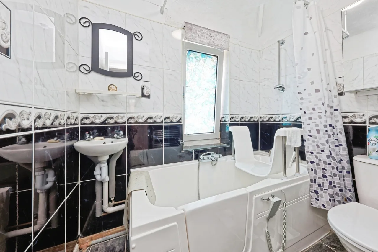 Sheldon Close, Canterbury, CT3, photo 15