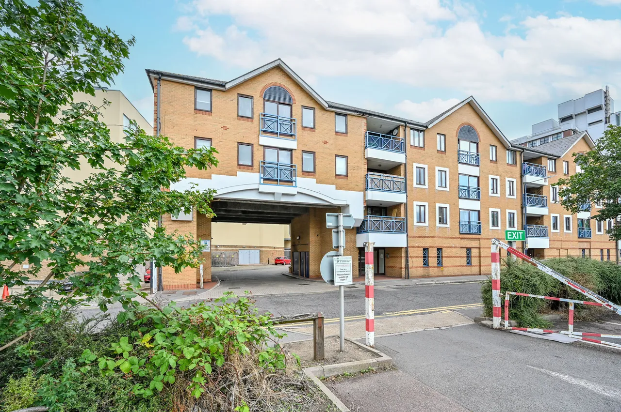 1 bed flat for sale, Kingston upon Thames, KT1