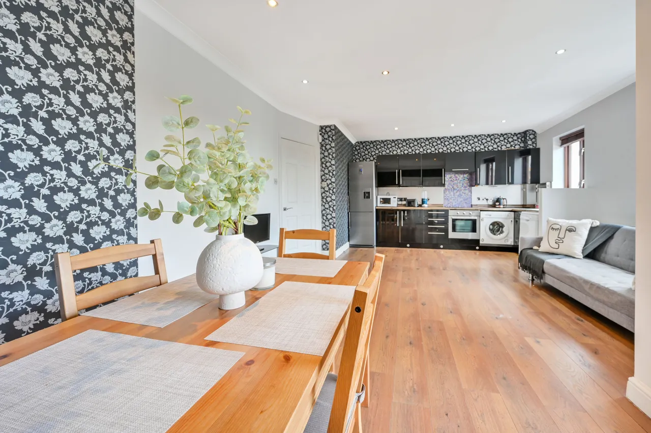 Kingston upon Thames, KT1, photo 3