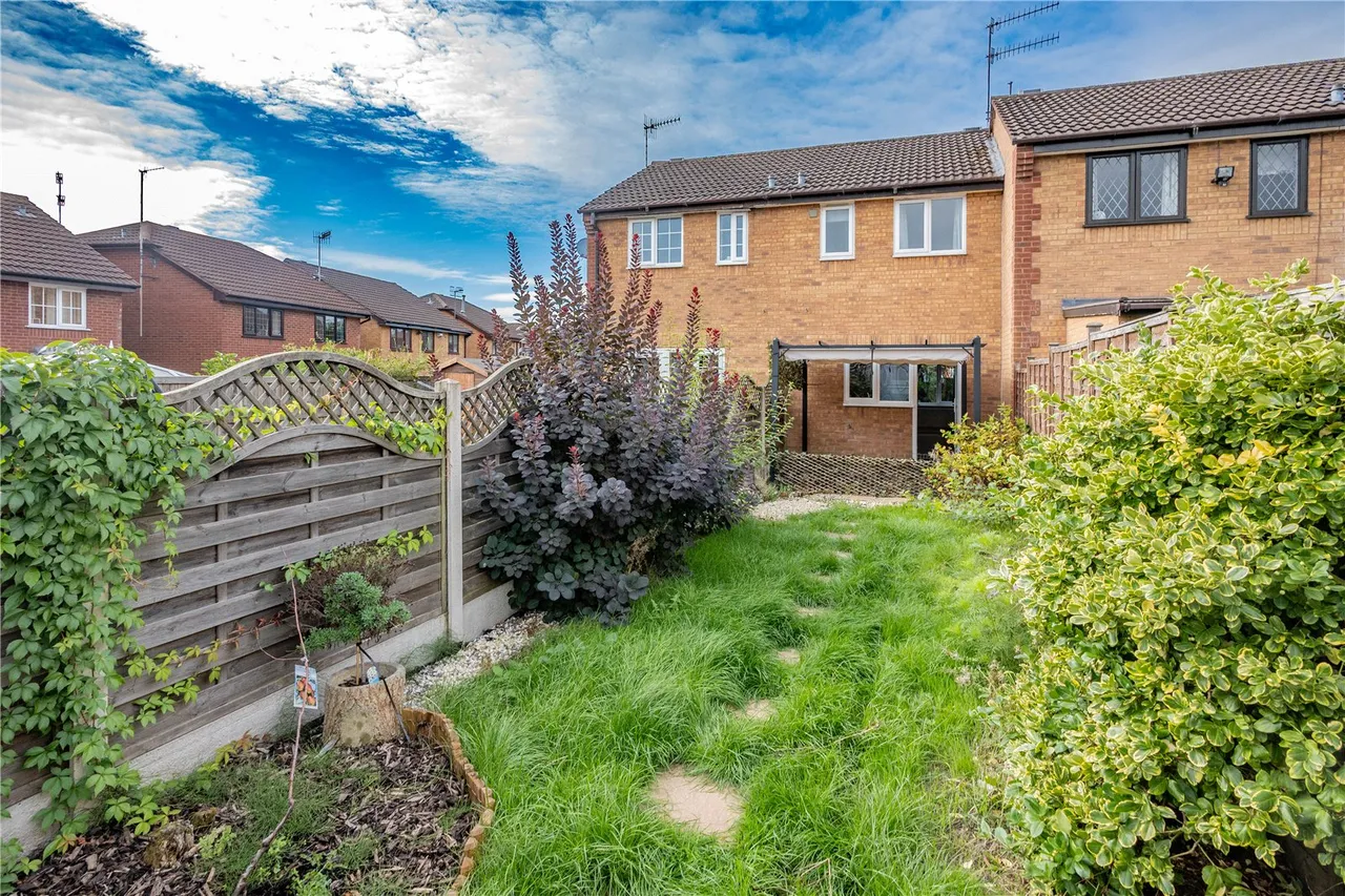 Knowesley Close, Bromsgrove, Worcestershire, B60 2RG, photo 13