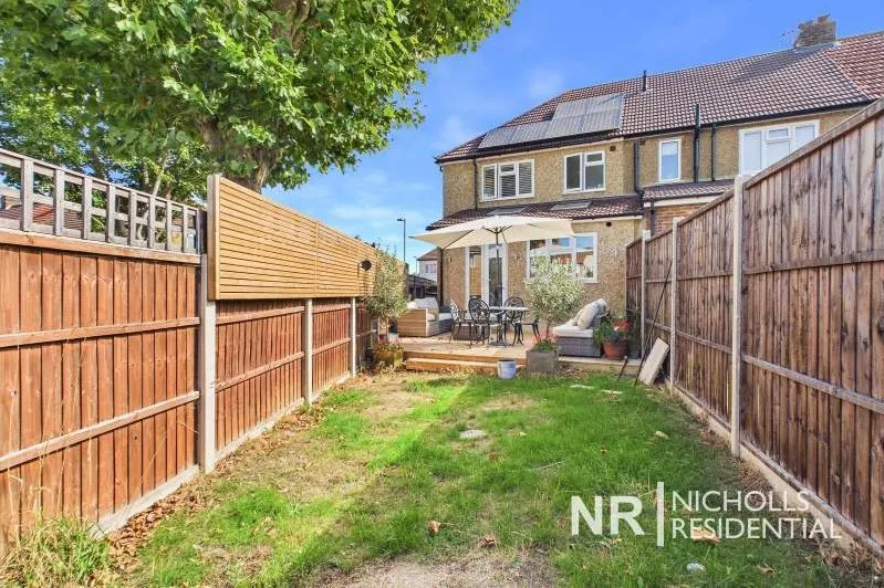 Church Rise, Chessington, KT9, photo 18